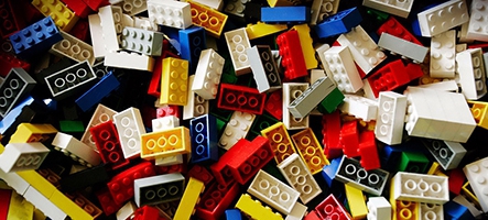 Un jeu LEGO tiré du film LEGO avec des LEGO par LEGO pour les LEGO